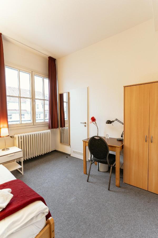 Tagungs Und Gaestehaus St Georg Кельн Екстер'єр фото