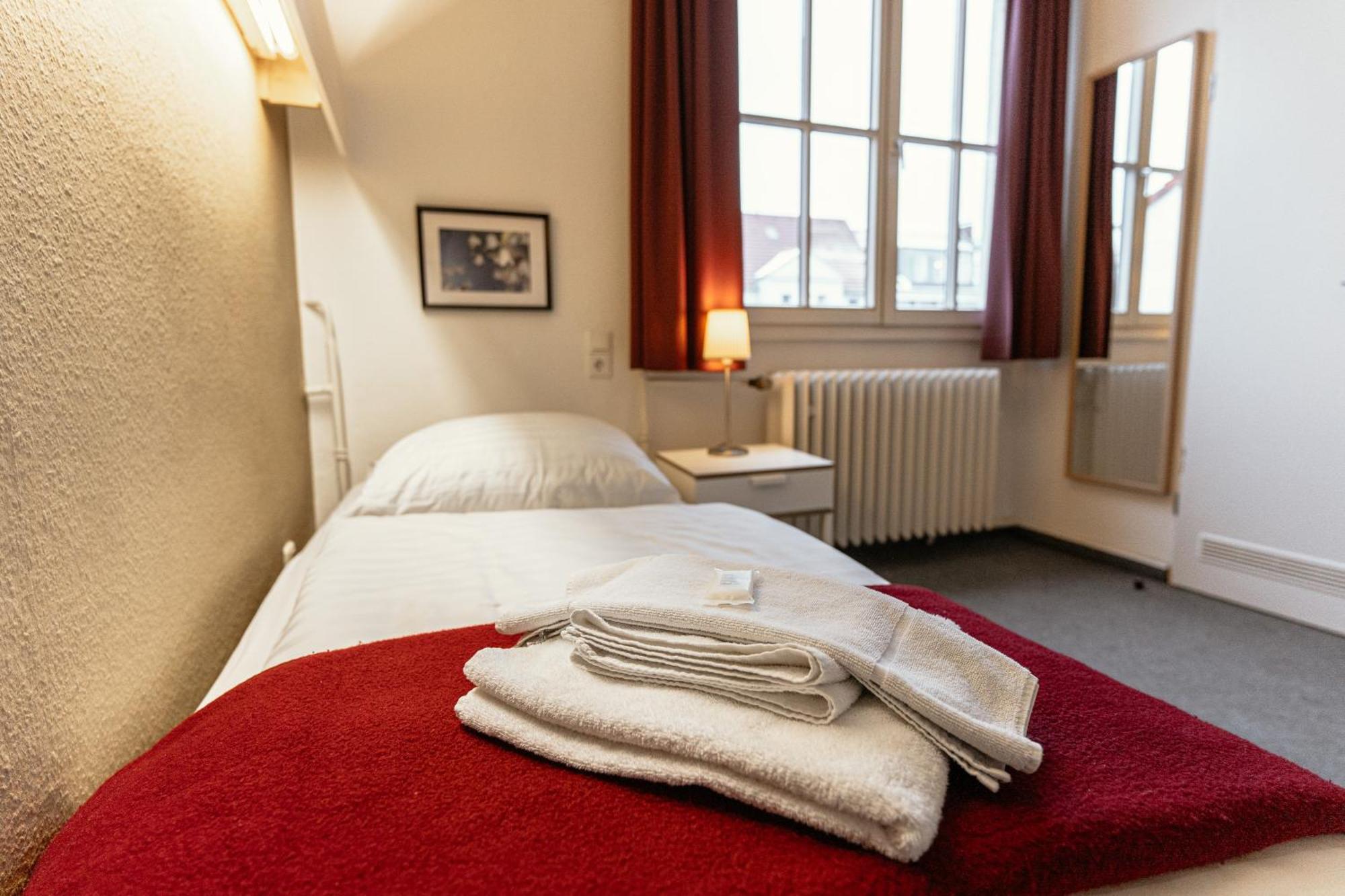 Tagungs Und Gaestehaus St Georg Кельн Екстер'єр фото