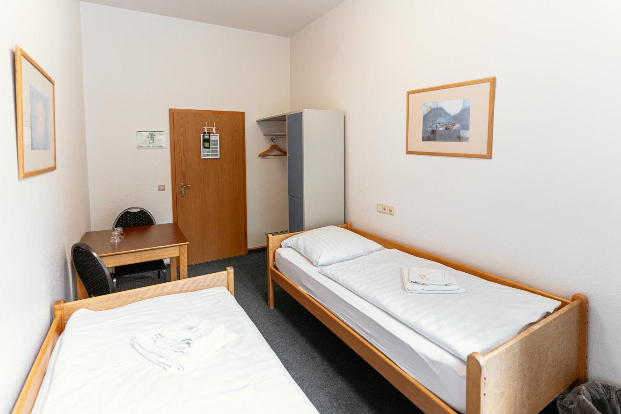 Tagungs Und Gaestehaus St Georg Кельн Екстер'єр фото